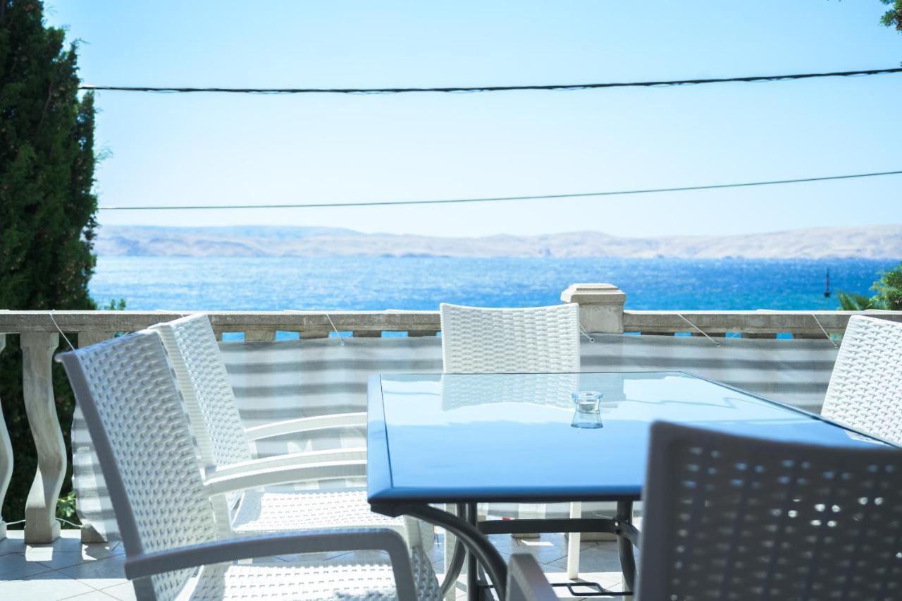Beachfront Apartments Baricevic With Pool Цезарица Екстериор снимка