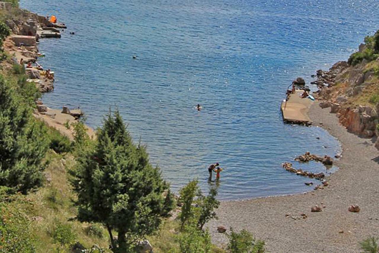 Beachfront Apartments Baricevic With Pool Цезарица Екстериор снимка