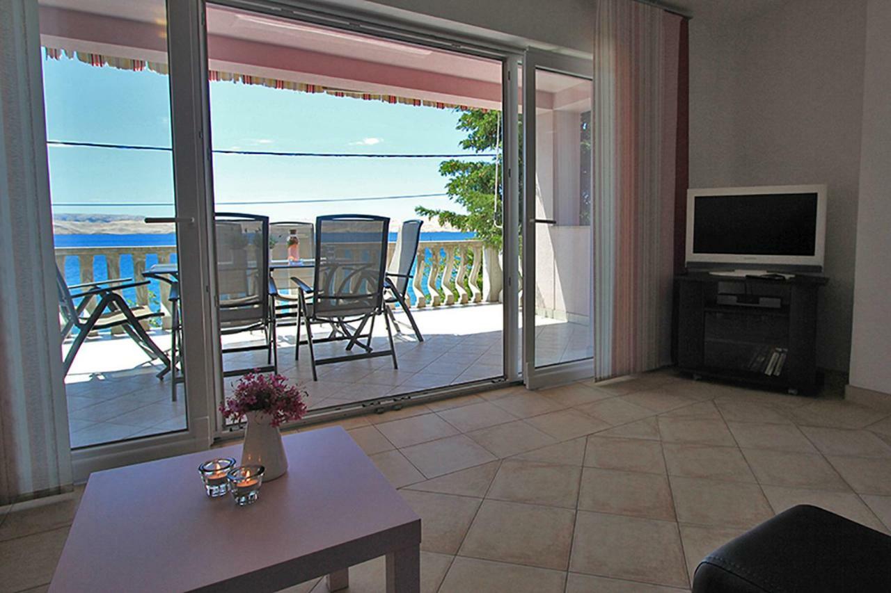 Beachfront Apartments Baricevic With Pool Цезарица Екстериор снимка